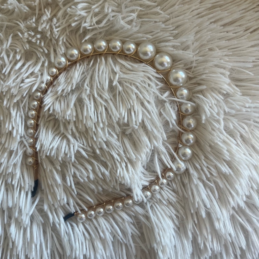 Pearl tiara headband